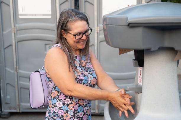 Portable Toilet Options We Offer in Fort Valley, AZ